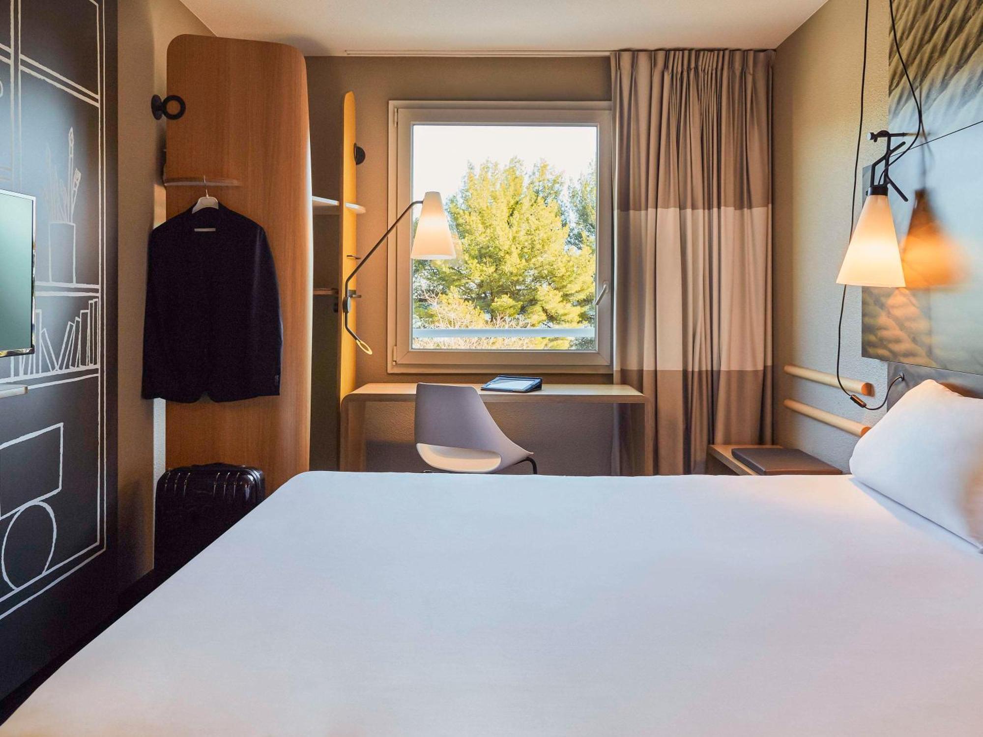 Ibis Hotel
