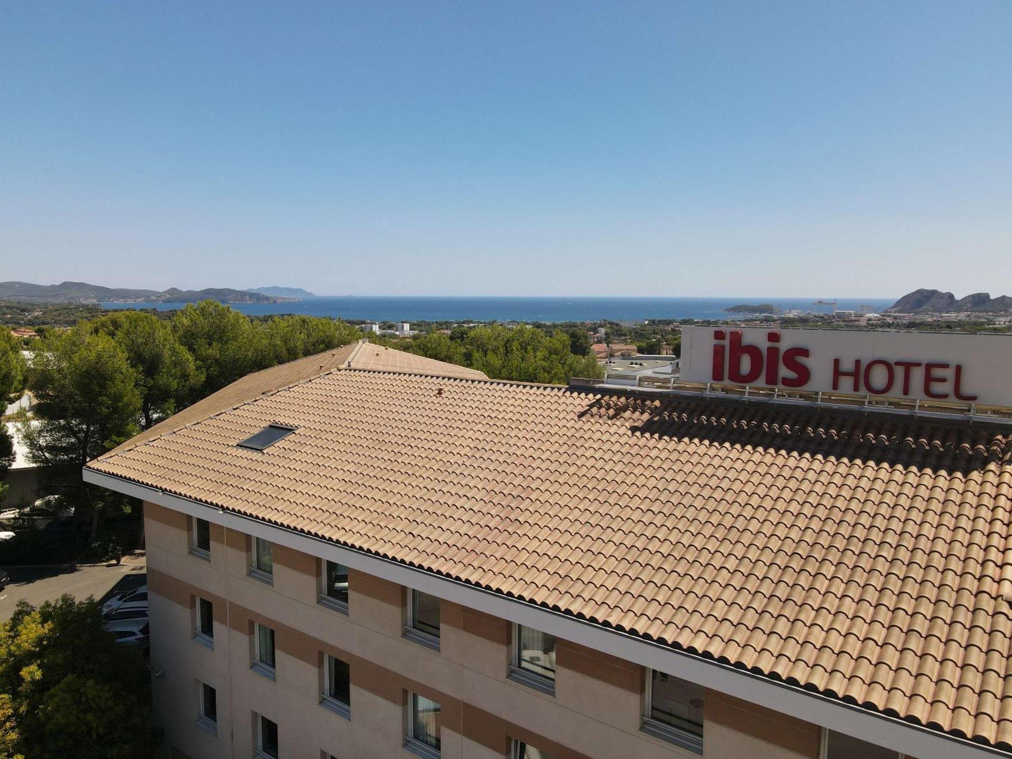 Ibis 3*