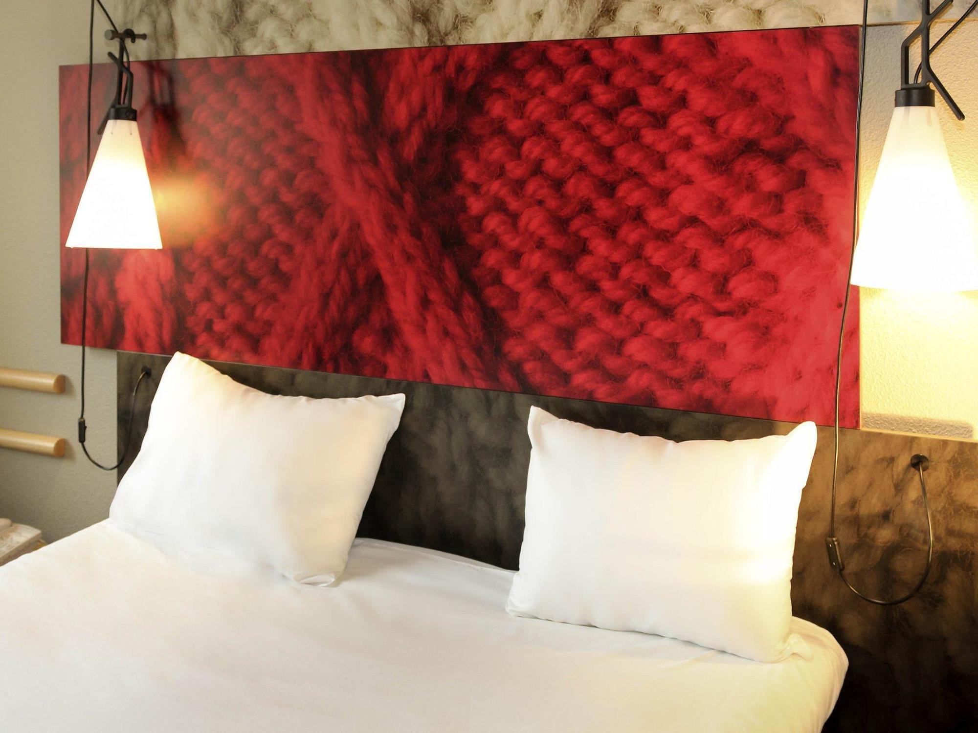 Ibis Hotel 3*