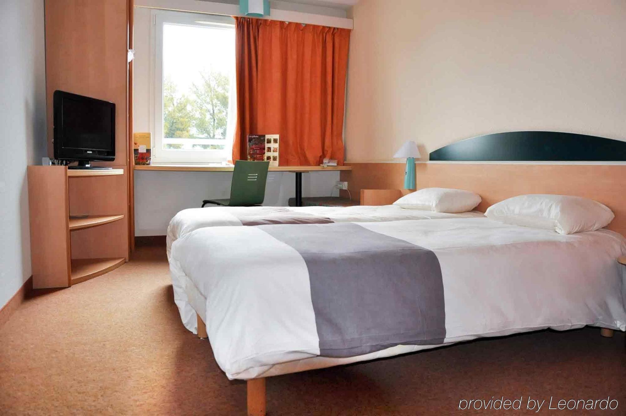 Ibis Hotel 3*